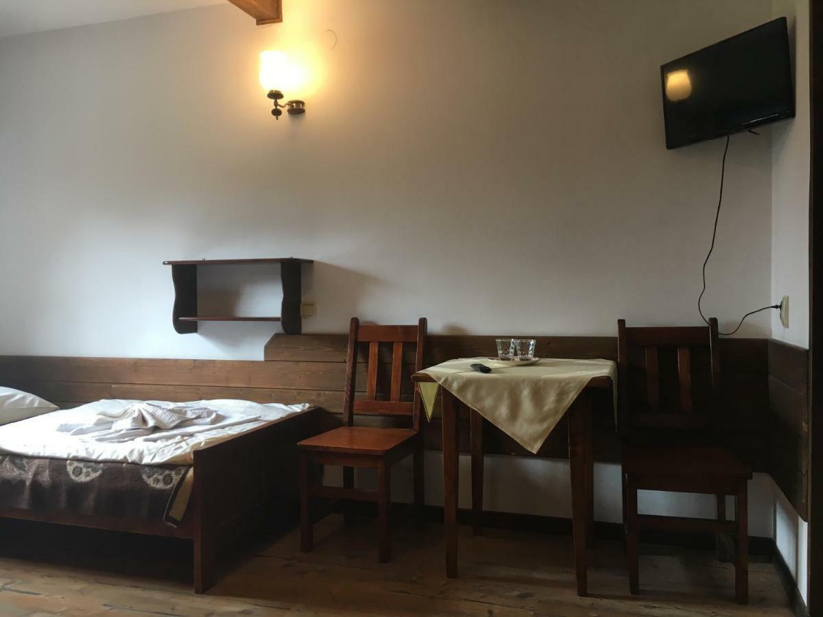 Gosciniec Pod Smrekami Czorsztyn Exterior foto