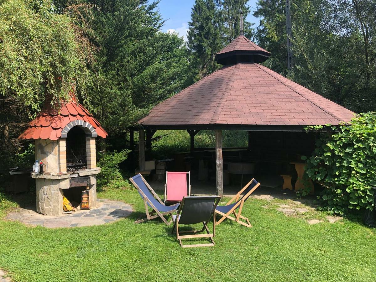 Gosciniec Pod Smrekami Czorsztyn Exterior foto